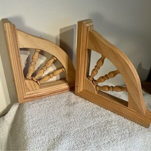 Pair Of Spindle Shelf Brackets, 7 Inch, Wooden. Open Box.